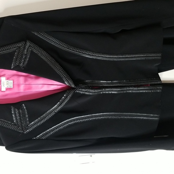 Cache Women's pantsuit leather edged trim sz 8 jacket sz 10 pants - Picture 2 of 9